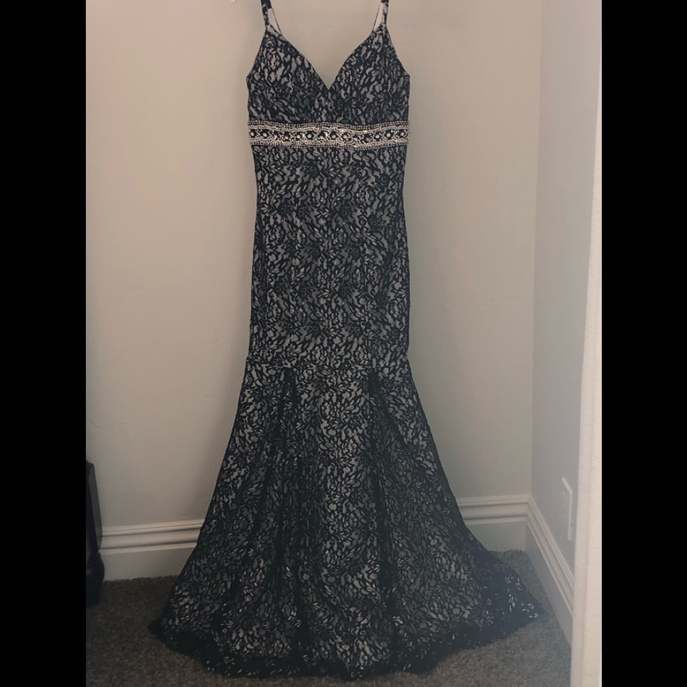 Prom/Evening Gown by Sequin Hearts